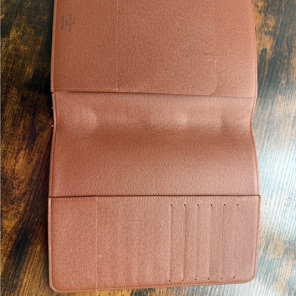 Louis Vuitton Brown Monogram Desk Agenda - Picture 4 of 9